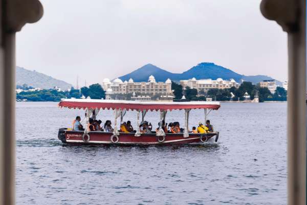 India Tour With Driver